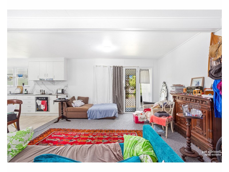 1,2,3,4,5,6/61 West Street, The Range QLD 4700