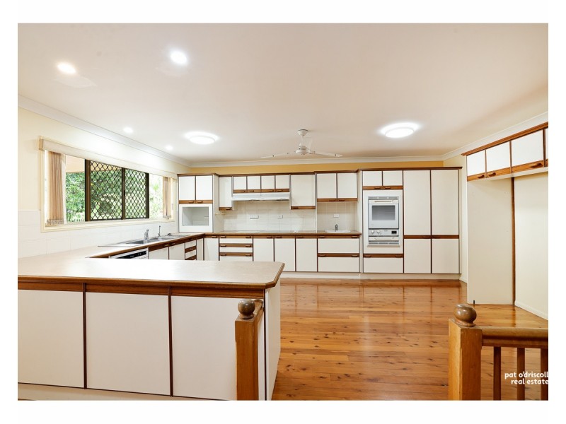 9 Treseder Street, The Range QLD 4700
