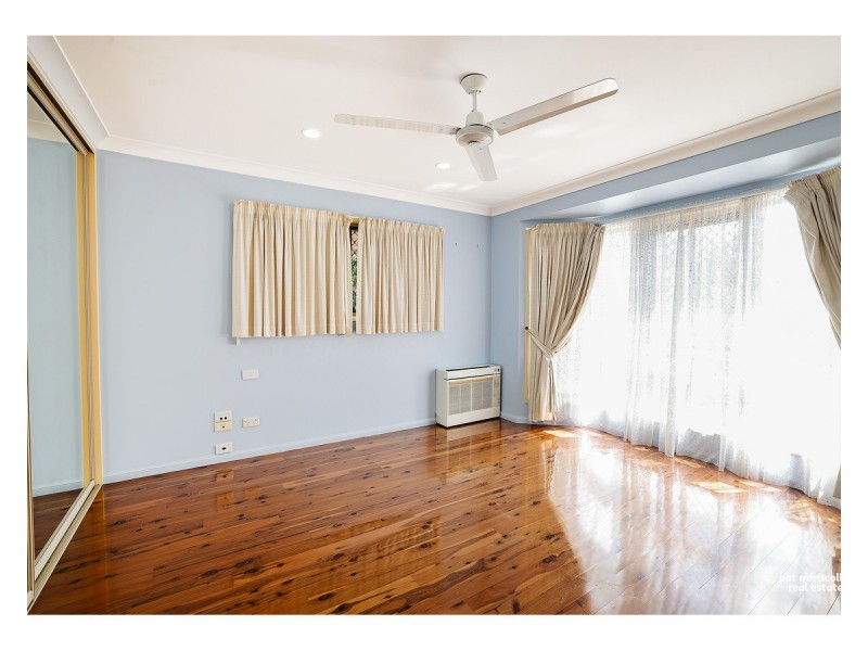 9 Treseder Street, The Range QLD 4700