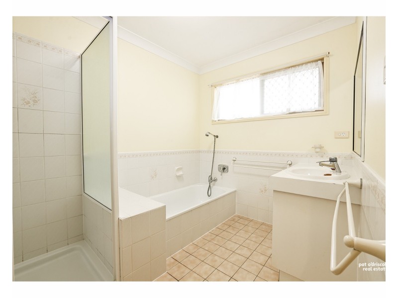 9 Treseder Street, The Range QLD 4700