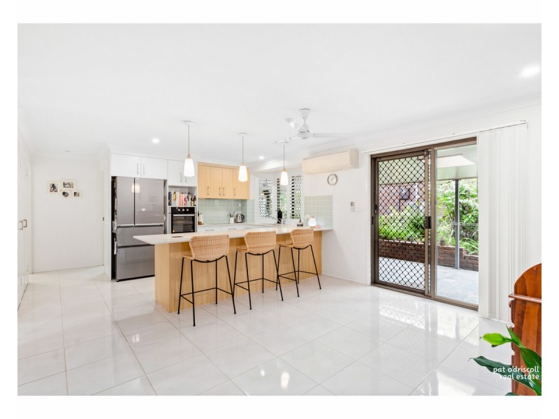 26 James Street, The Range QLD 4700