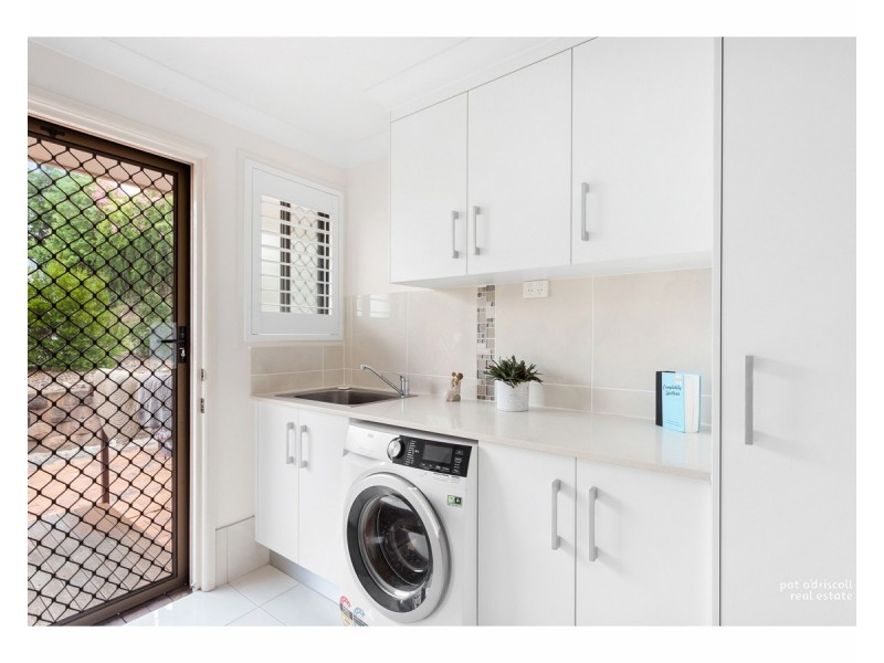 26 James Street, The Range QLD 4700