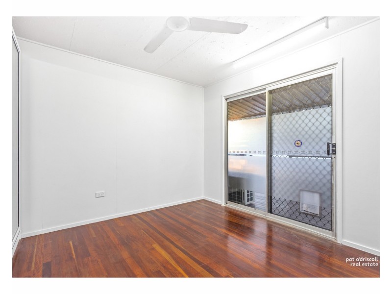 126 Alexandra Street, Kawana QLD 4701