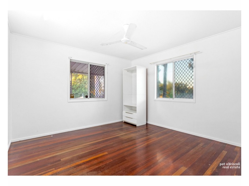 126 Alexandra Street, Kawana QLD 4701