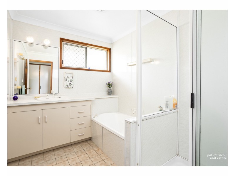 92 Donovan Crescent, Gracemere QLD 4702