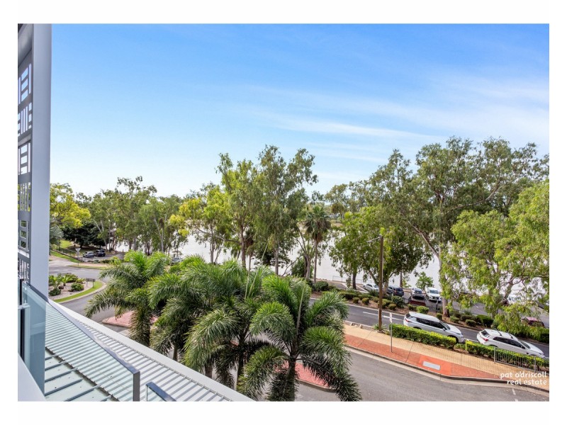 208/5 East Street, The Empire, Rockhampton City QLD 4700