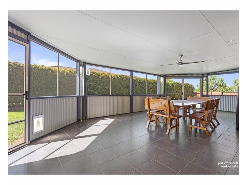 2 Jewell Court, Parkhurst QLD 4702
