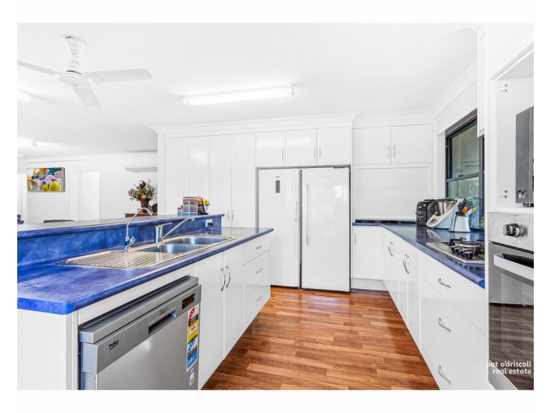 10-12 Goldfinch Drive, Parkhurst QLD 4702