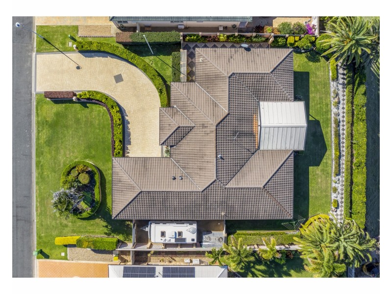 8 Tasman Crescent, Yeppoon QLD 4703