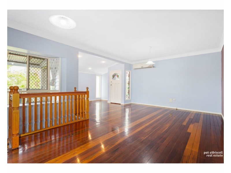 2 Bowen Terrace, The Range QLD 4700