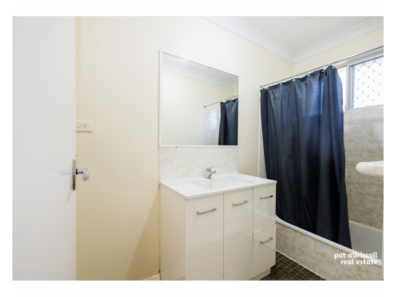 2/48 Denning Street, Park Avenue QLD 4701