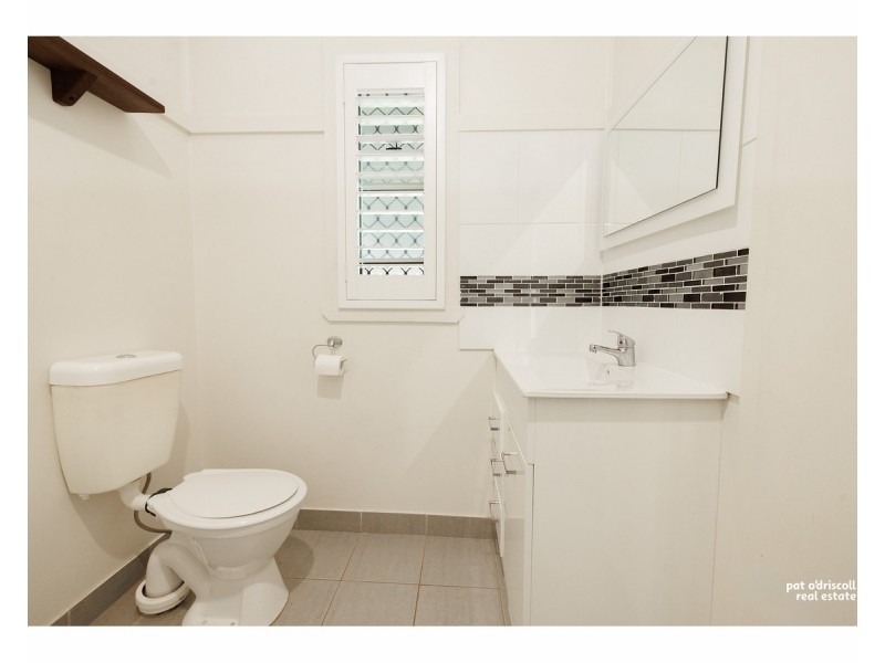 12 Hamilton Avenue, Wandal QLD 4700