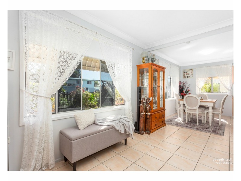 76 Sheehy Street, Park Avenue QLD 4701