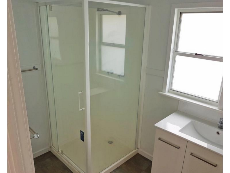 68 Caroline Street, Allenstown QLD 4700