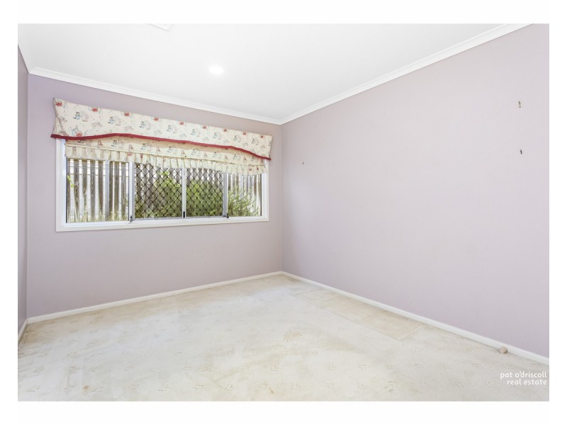 4 Herley Street, The Range QLD 4700