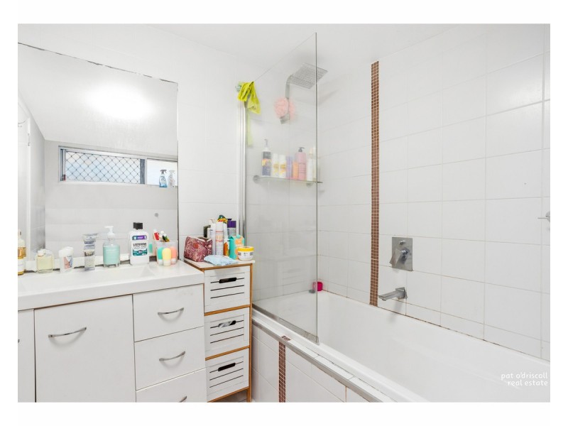 18 Anderson Street, Allenstown QLD 4700