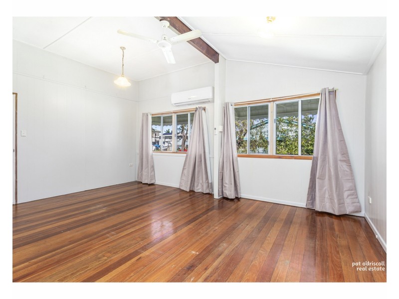 11 Underwood Street, Park Avenue QLD 4701