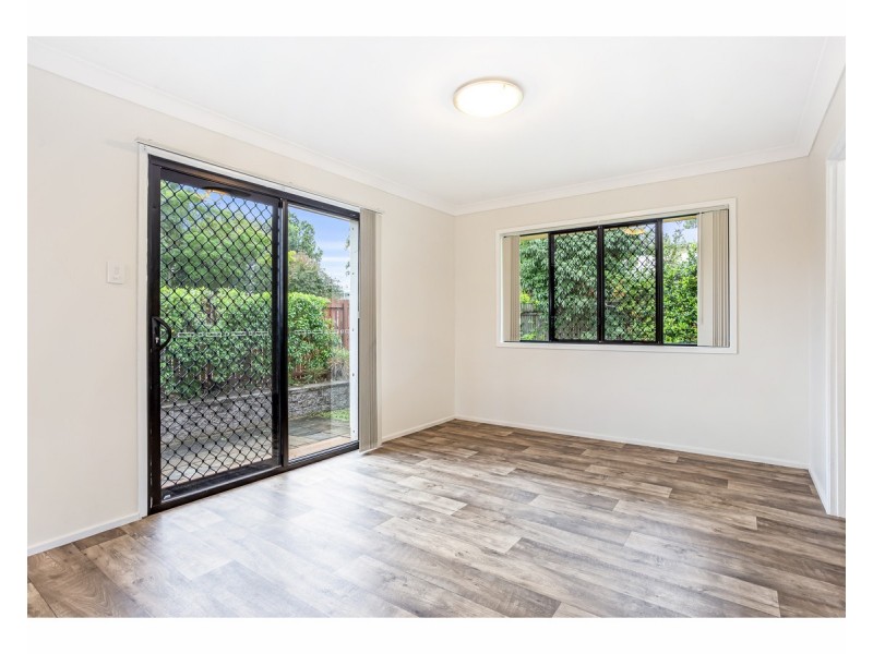 1 Phyllis Street, The Range QLD 4700