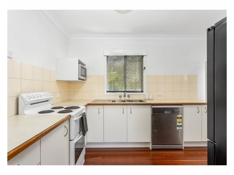 9 Burnett Street, Berserker QLD 4701