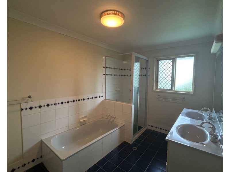 3/5 Penlington Street, The Range QLD 4700