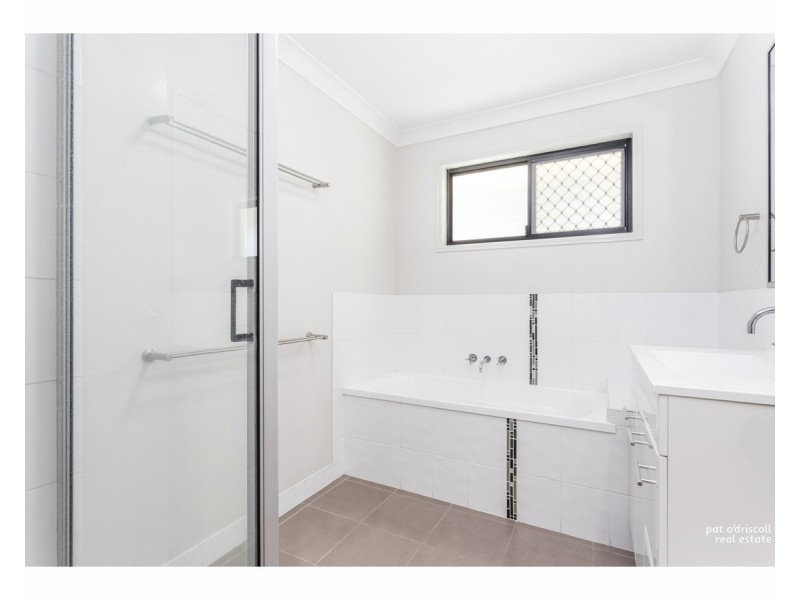 8/249 Mason Street, Koongal QLD 4701