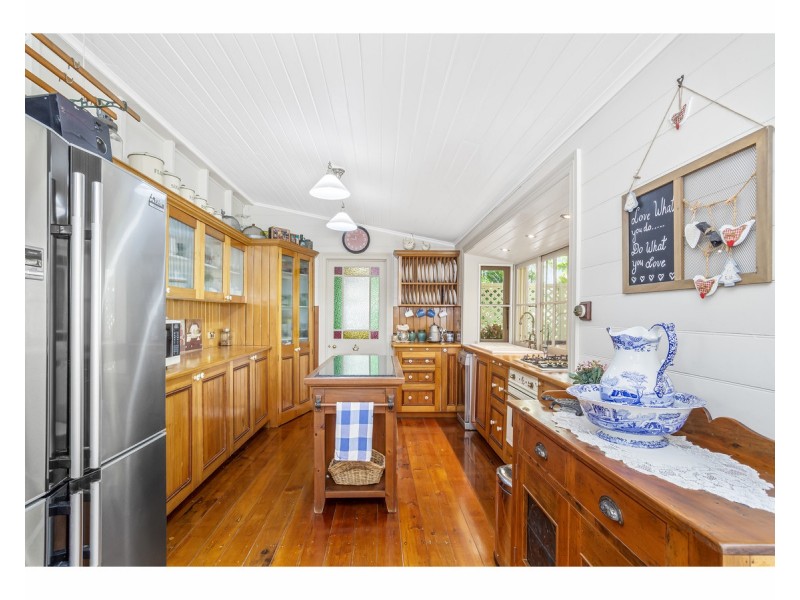 10 Hardacre Street, Wandal QLD 4700