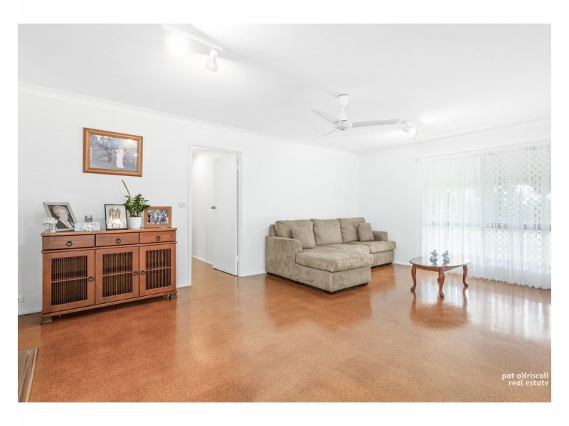 22 Rayner Road, Alton Downs QLD 4702
