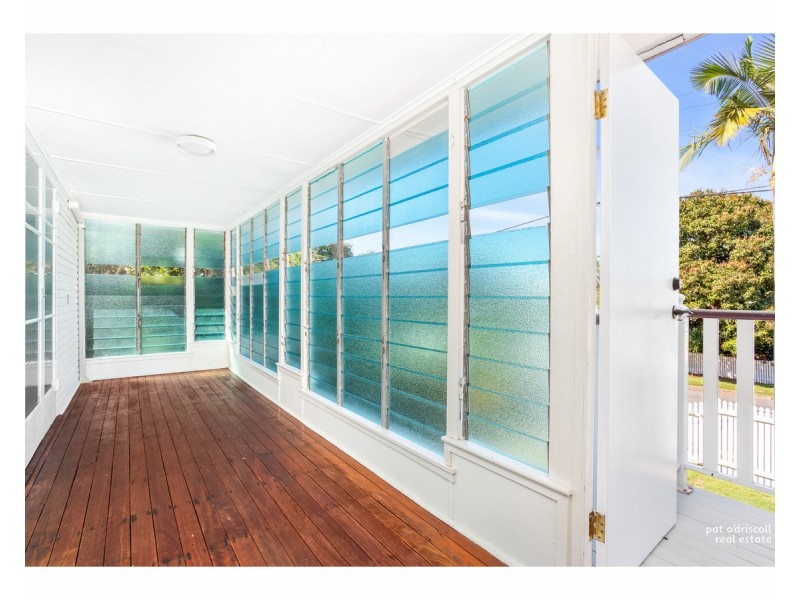 102 Davis Street, The Range QLD 4700