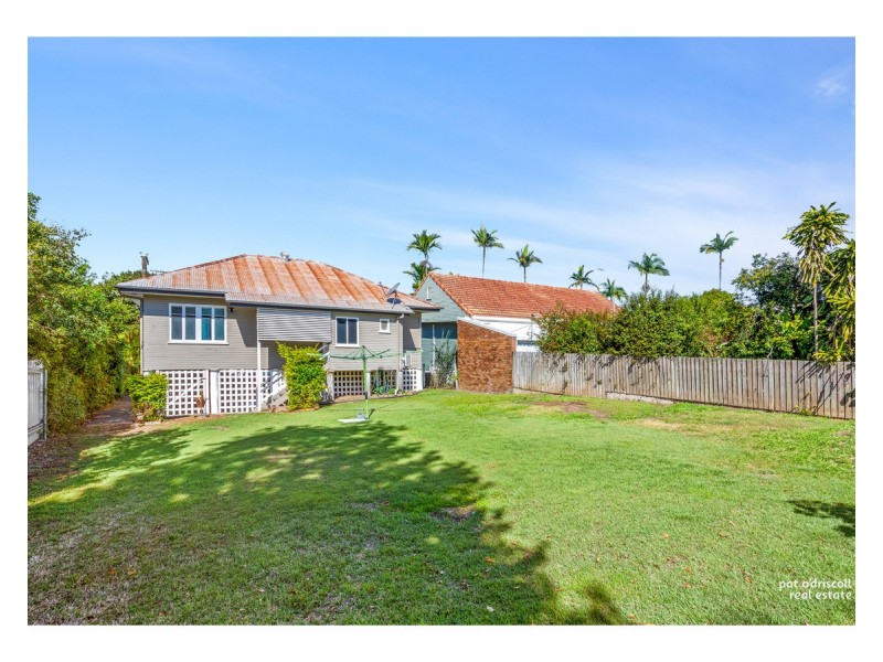 102 Davis Street, The Range QLD 4700