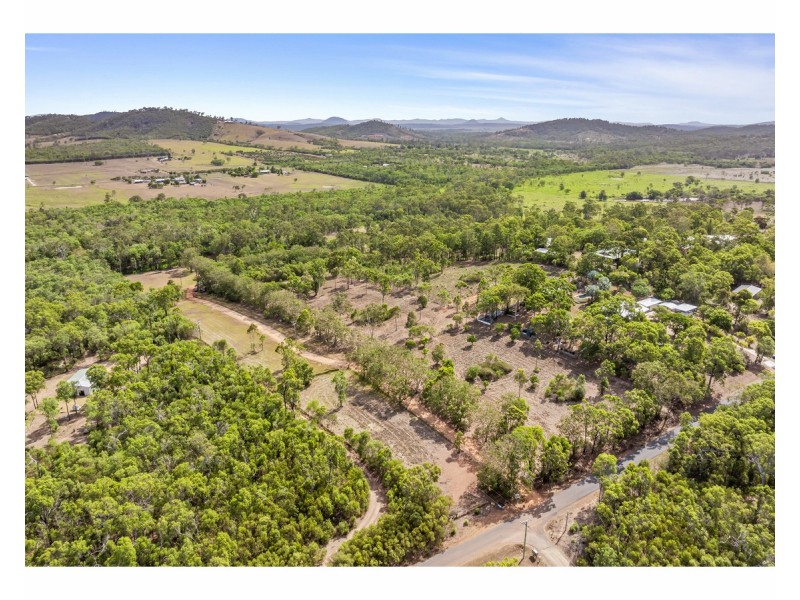 203 Stones Road, Woodbury QLD 4703