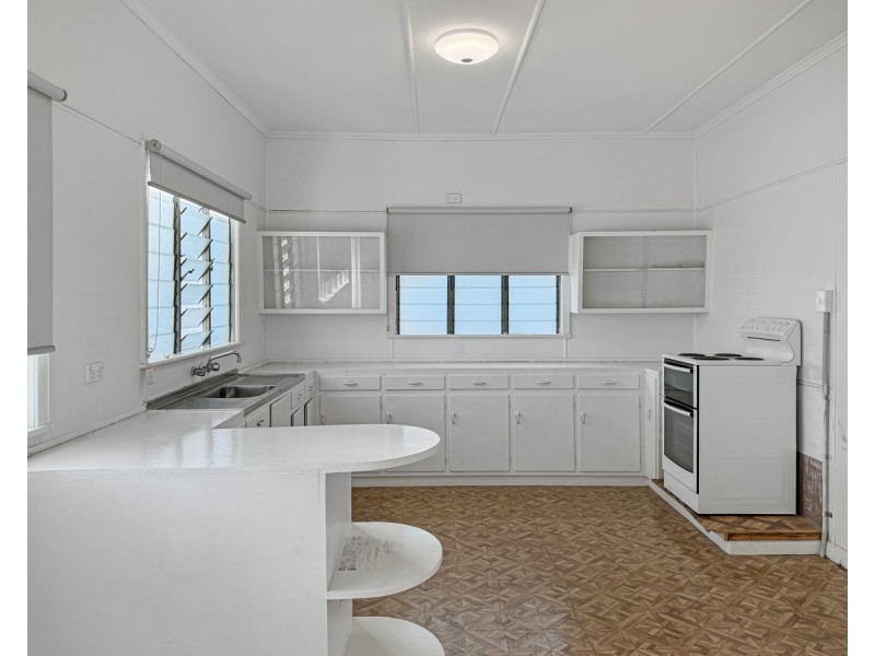 68 Bolsover Street, Rockhampton City QLD 4700