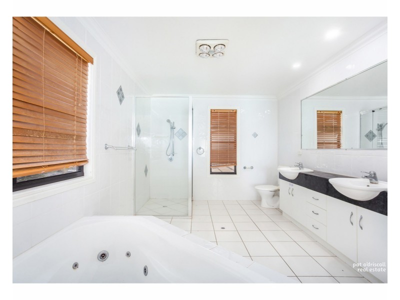 11 Limpet Place, Zilzie QLD 4710