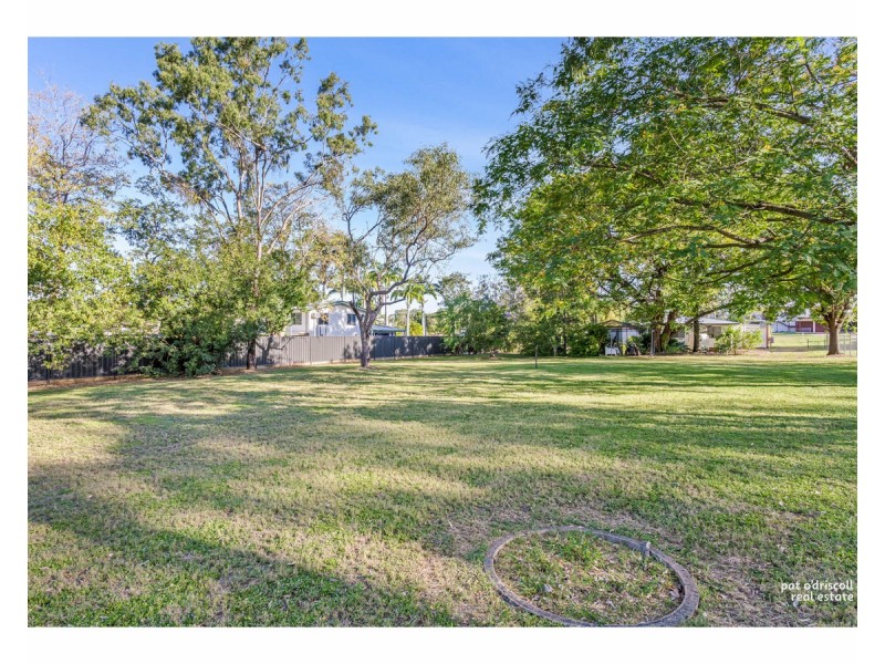 4 Fenwick Street, Gracemere QLD 4702