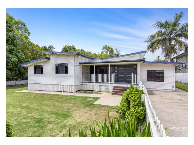 16 Thompson Street, Park Avenue QLD 4701