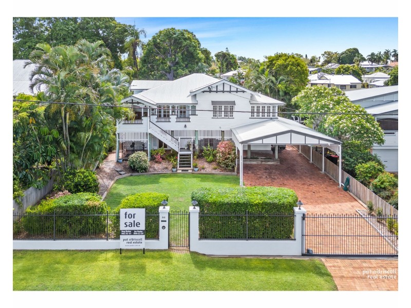 32 Henry Street, The Range QLD 4700
