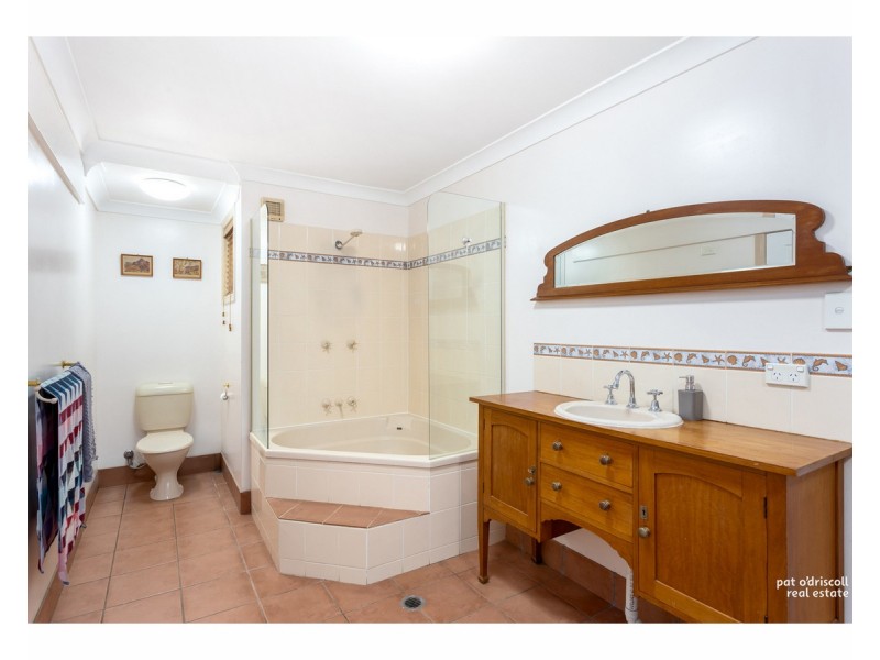32 Henry Street, The Range QLD 4700
