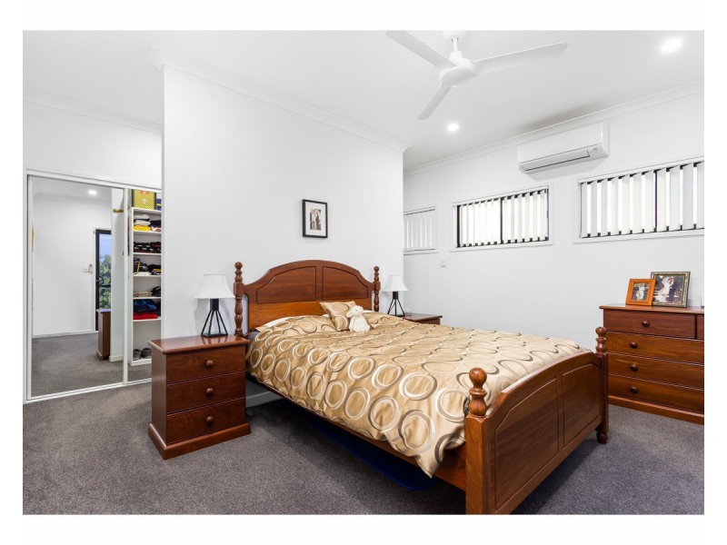 3 Cochrane Place, Kawana QLD 4701