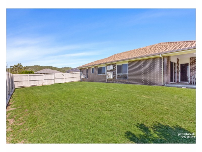 2 Adelie Court, Parkhurst QLD 4702