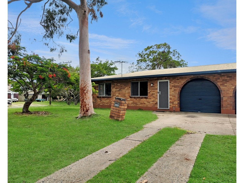 1/1 Barfoot Street, Kawana QLD 4701