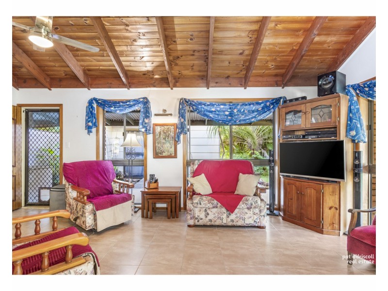 31 Plentiful Creek Road, The Caves QLD 4702