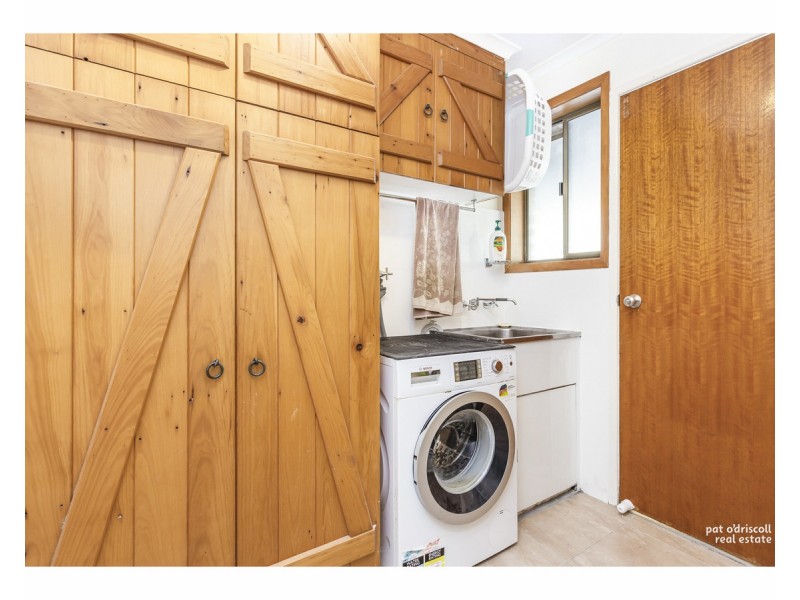 31 Plentiful Creek Road, The Caves QLD 4702