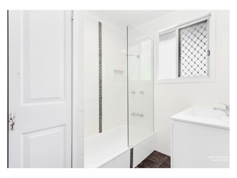 284 Denham Street Extended, The Range QLD 4700