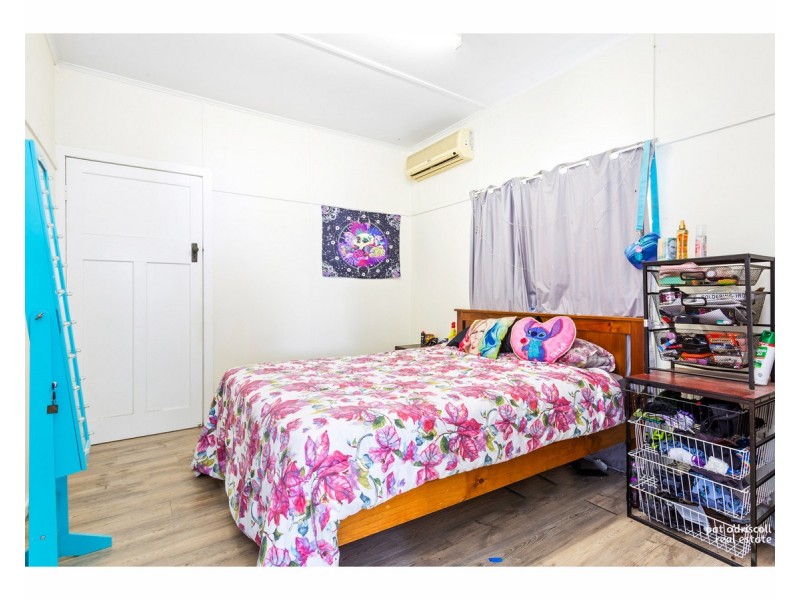 27 Gough Street, Park Avenue QLD 4701