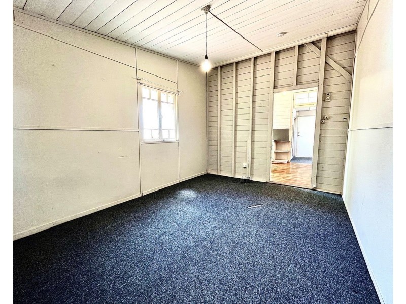 3/120 Denison Street, Rockhampton City QLD 4700