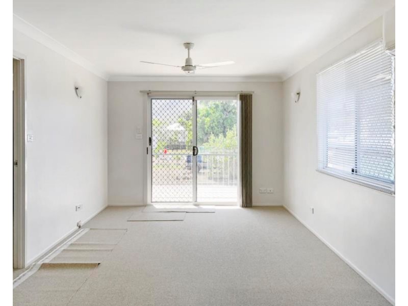 31 Rose Street, Koongal QLD 4701