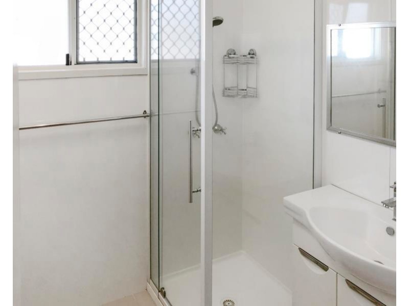 31 Rose Street, Koongal QLD 4701