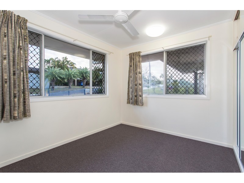 60 Brecknell Street, The Range QLD 4700