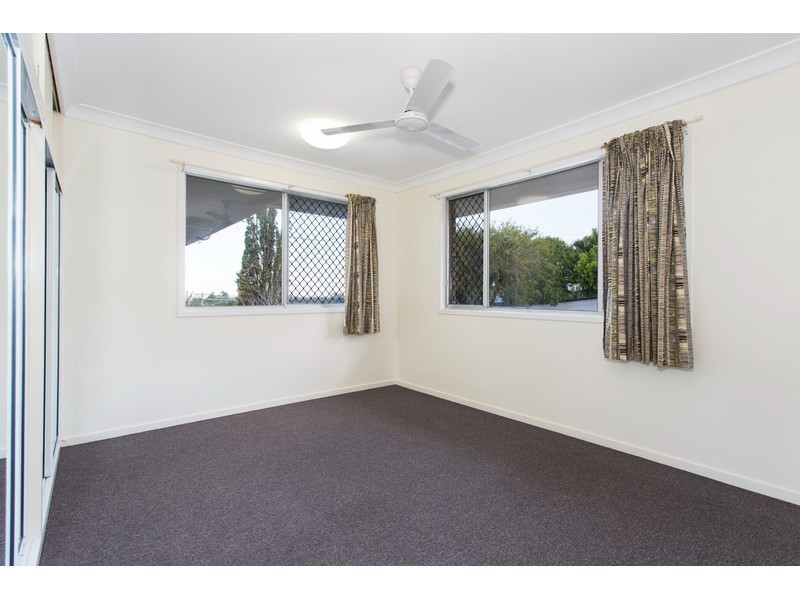 60 Brecknell Street, The Range QLD 4700