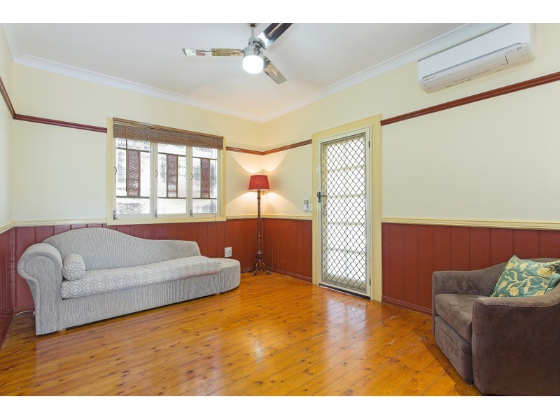 84 Agnes Street, The Range QLD 4700