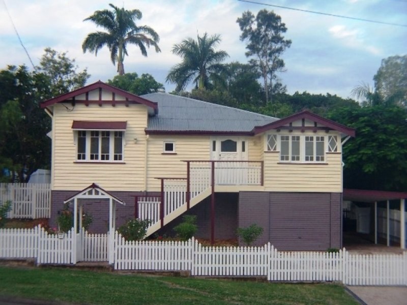 15 Canning Street, The Range QLD 4700